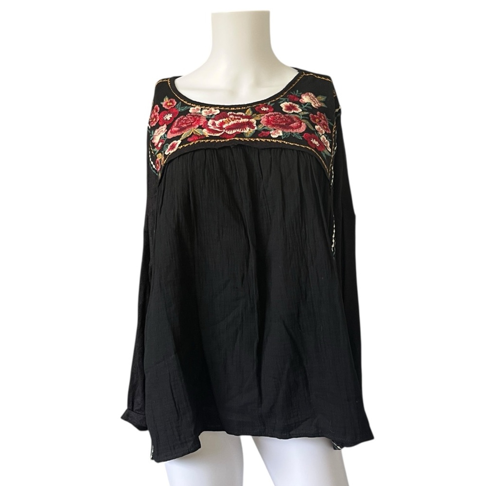 NEW Savanna Jane Black Floral Embroidered Blouse Oversized Womens Size Small S
